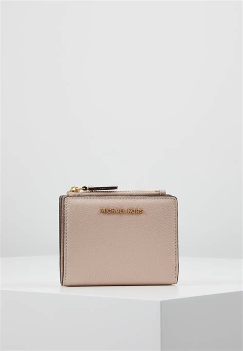 jet set snap billfold small michael kors|JET SET SNAP BILLFOLD SMALL .